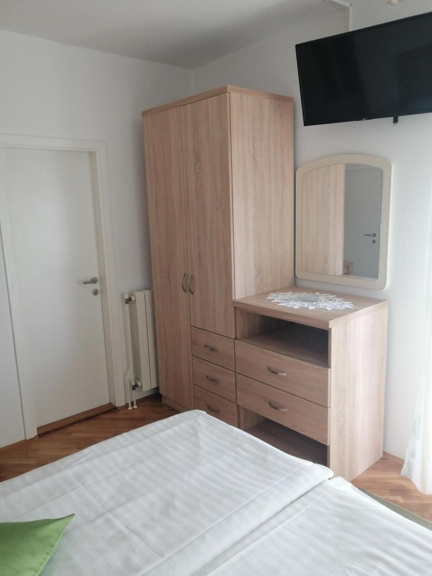 Apartman Branka Rab Town Exteriér fotografie