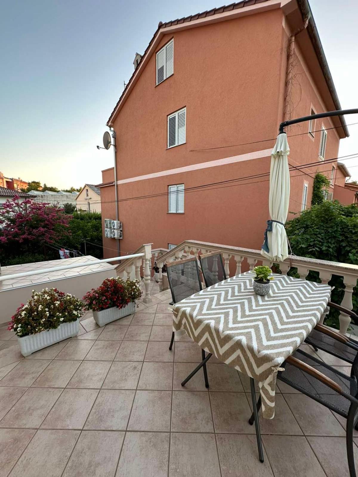 Apartman Branka Rab Town Exteriér fotografie