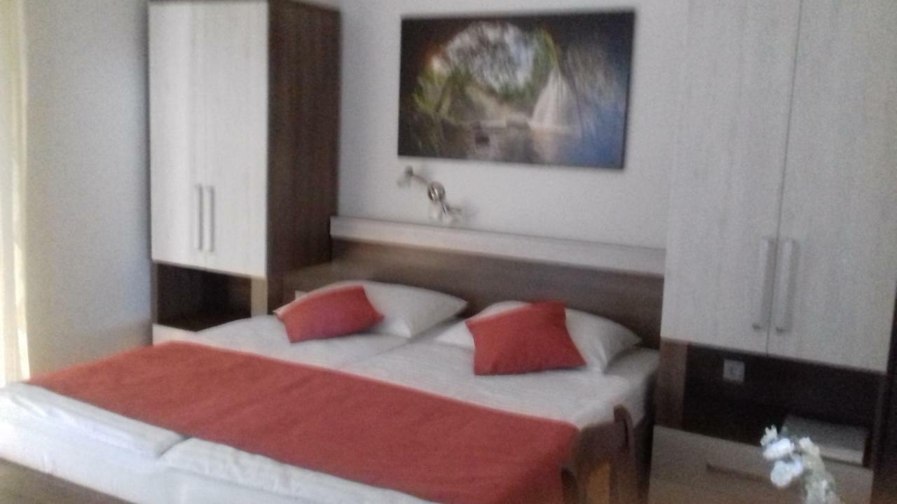 Apartman Branka Rab Town Exteriér fotografie