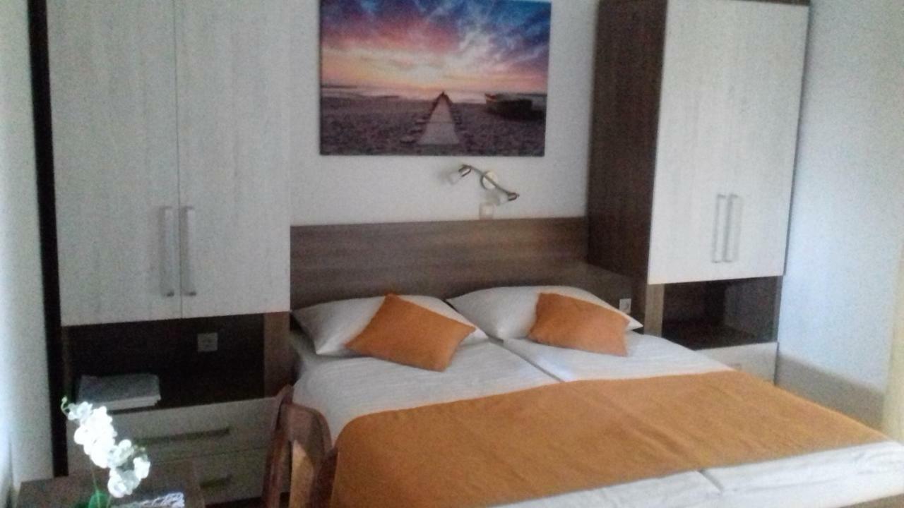 Apartman Branka Rab Town Exteriér fotografie